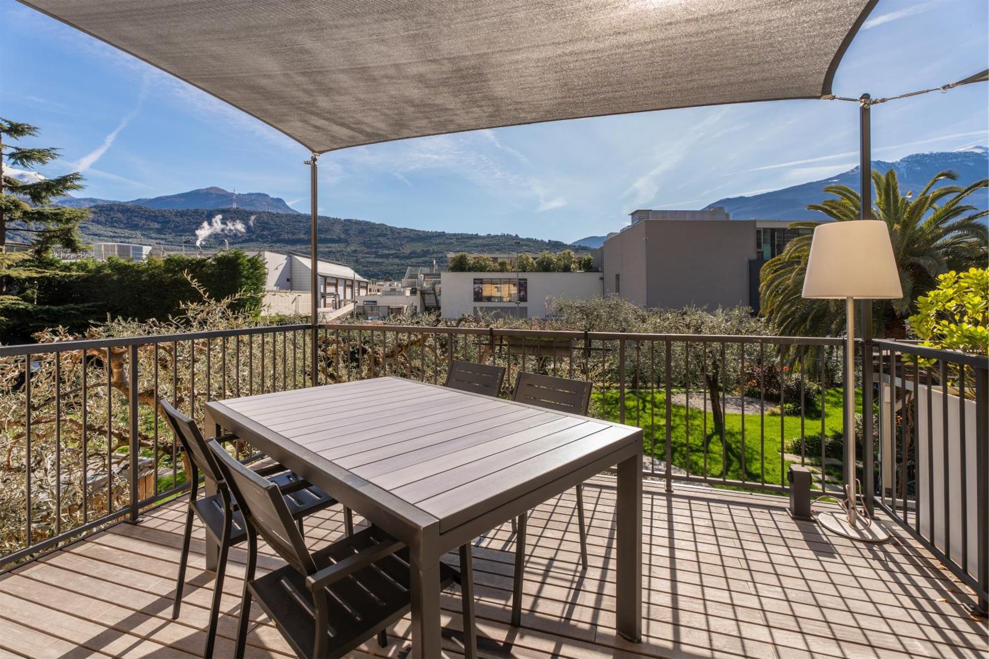 Residence Villa Degli Aranci Riva del Garda Exterior foto
