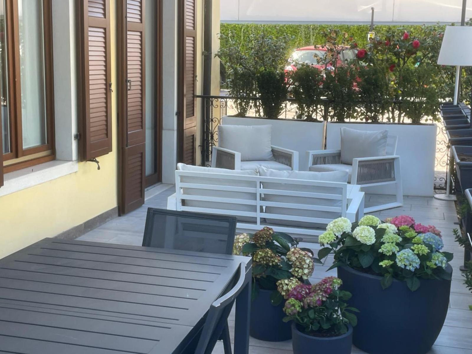 Residence Villa Degli Aranci Riva del Garda Exterior foto